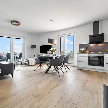 Admiralslounge- Eg, Infrarotsauna, Grosse Dusche, Terrasse, Blick Auf Hafenbecken * Olpenitz