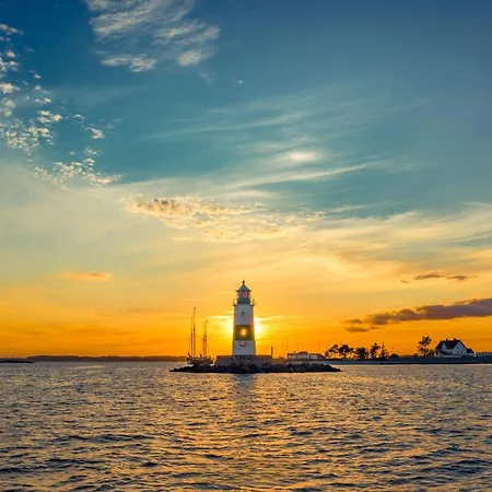 Appartement Admiralslounge- Eg, Infrarotsauna, Grosse Dusche, Terrasse, Blick Auf Hafenbecken Olpenitz