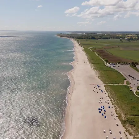 Admiralslounge- Eg, Infrarotsauna, Grosse Dusche, Terrasse, Blick Auf Hafenbecken * Olpenitz