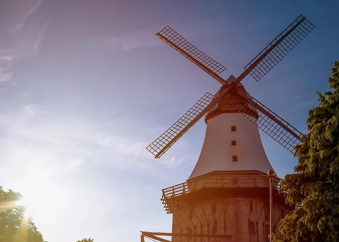 Admiralslounge- Eg, Infrarotsauna, Grosse Dusche, Terrasse, Blick Auf Hafenbecken *